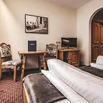 Rose Hotel 4*