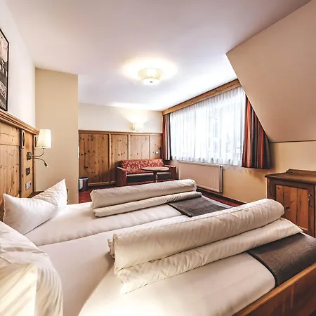 玫瑰酒店 4* 迈尔霍芬