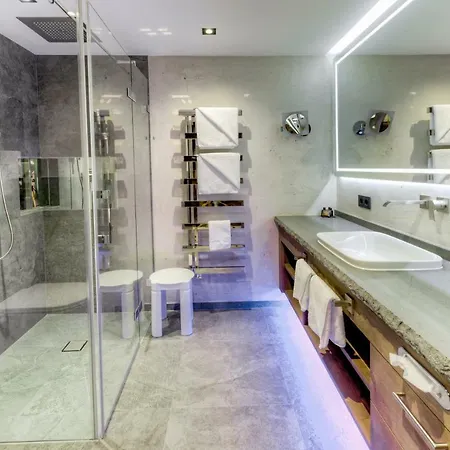 Hotell Rose 4*