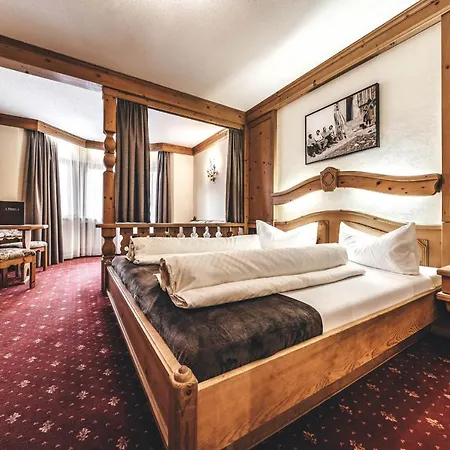 Rose Hotel 4*