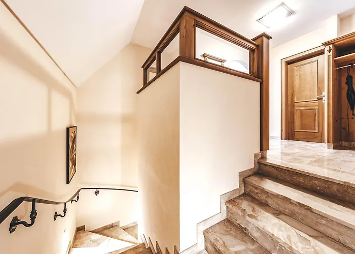 Rose Майрхофен